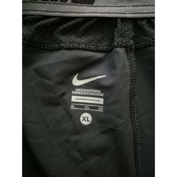 University of Washington Huskies Nike Shorts Mens XL 34-38 x 10 Black Mesh Gym - Picture 5 of 5